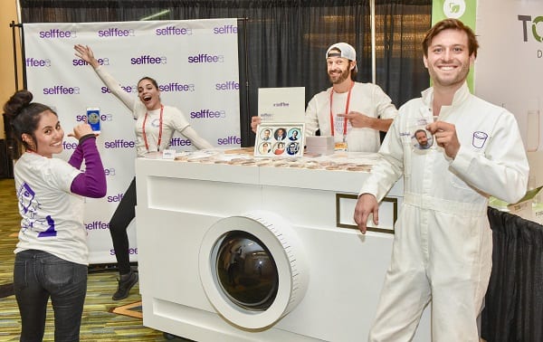 selfee booth