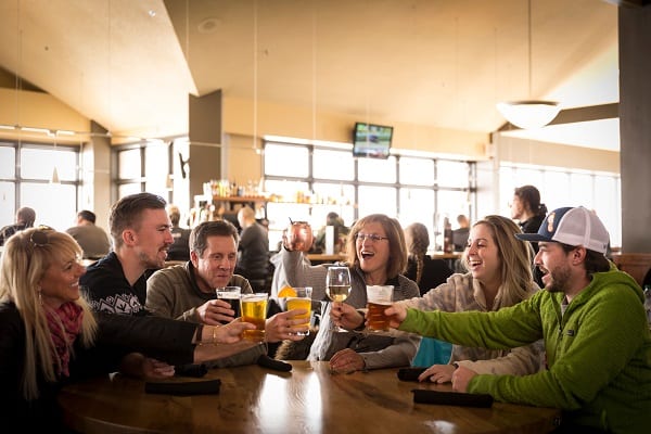 Centerplate Windham Seasons Group Cheers