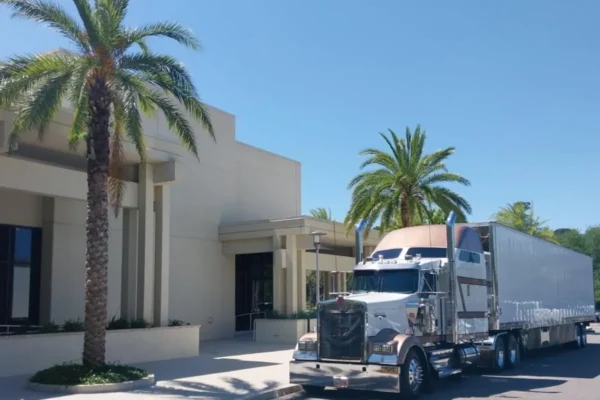 Kayenta-Carriers-LLC-Feat