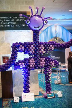 Digital-experience-Betty-Bot-balloon-