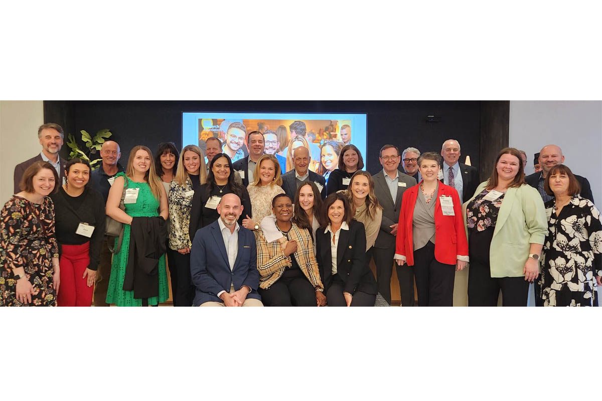 ASAE Research Foundation members and leaders gather for a group photo.
