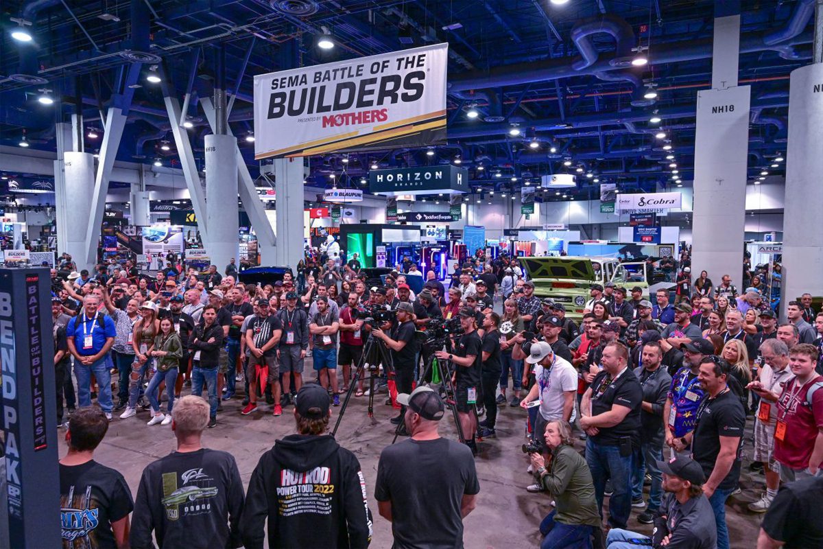 Crowd gathered at the SEMA Battle of the Builders competition area.