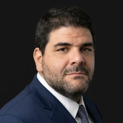 Professional portrait of Eran Binyamin Zeitoun, senior technical program manager at Advanced Systems Group