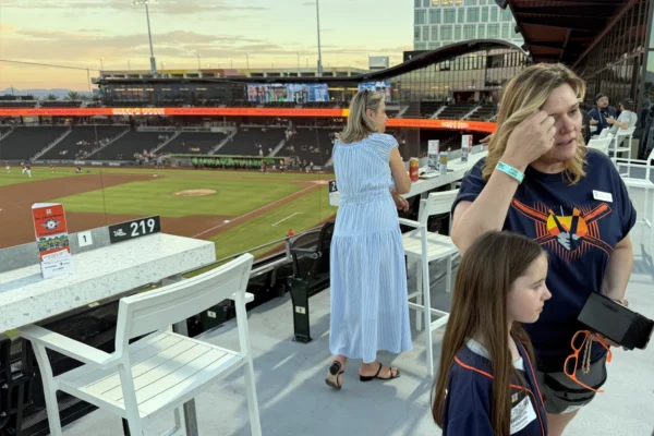 Brooklyn Cardinal with her mother, Hollie Cardinal, at Las Vegas EDPA Family Night